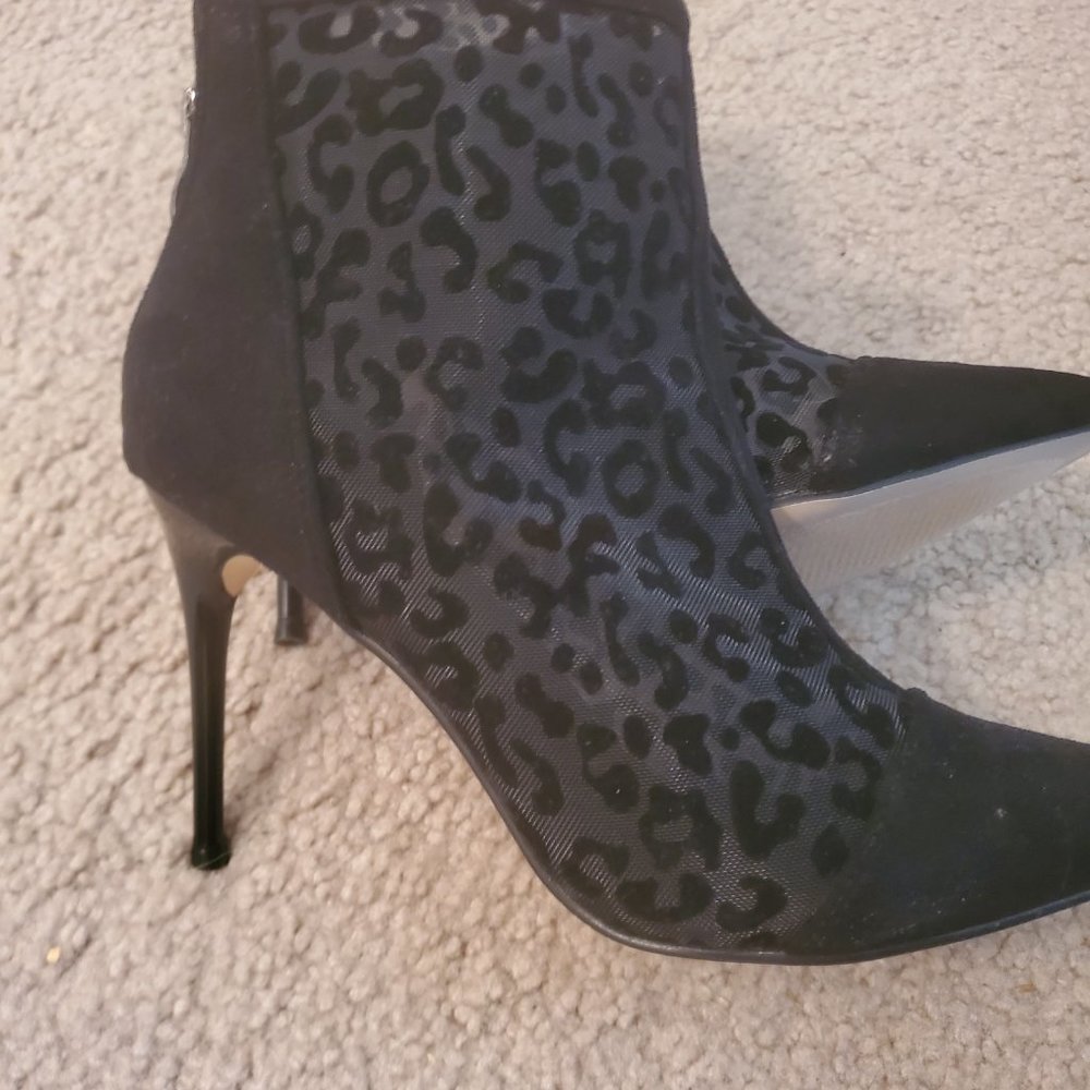 Boots - Picture 3 of 3